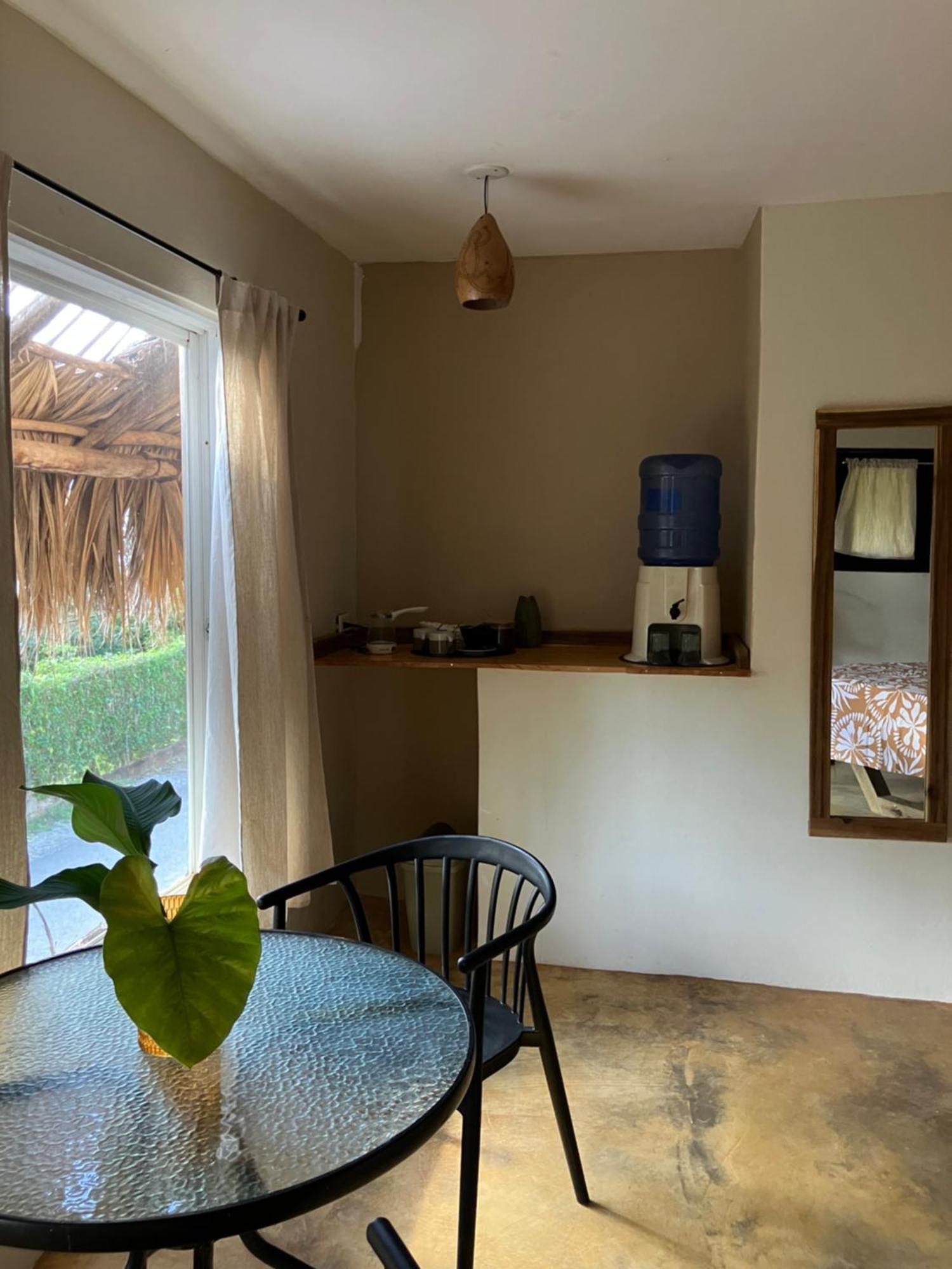 Yes Papa! Rooms Only 100M From The Beach! Las Galeras Buitenkant foto